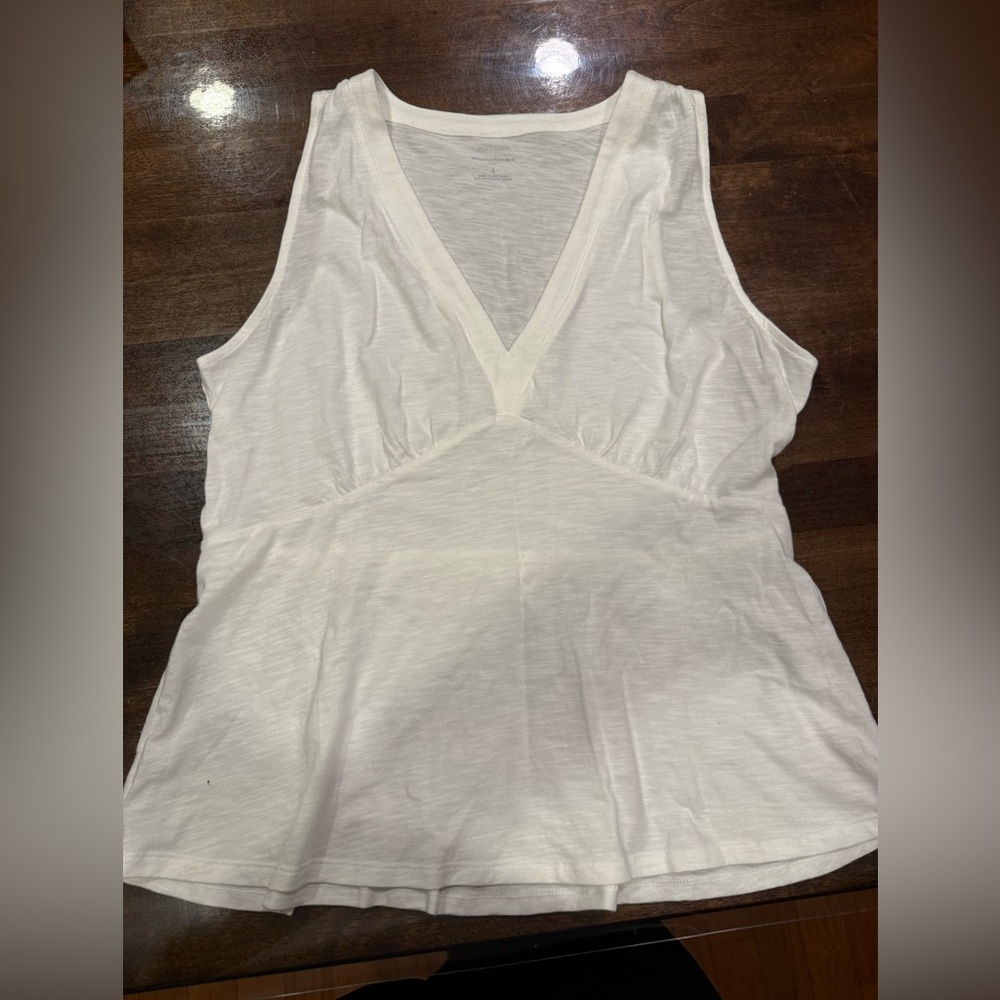 Banana Republic White Tank - Malibu Tee - size large NWT